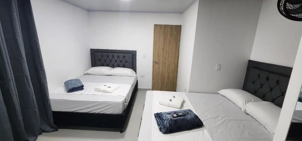 Aparthotel Aparta Estudios Estadio La 80 Medellin